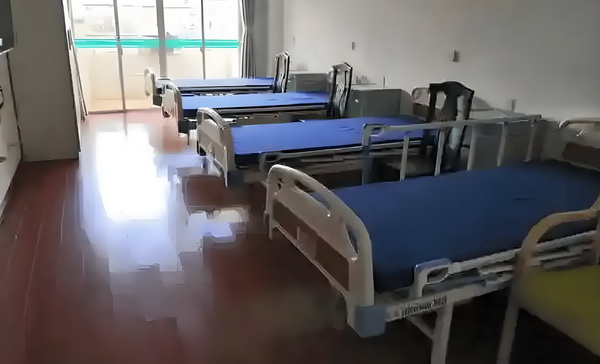 深圳入户应届生条件_汪苏泷张碧晨的《年轮》之争，好多疑点 卧轨前方男子发现后